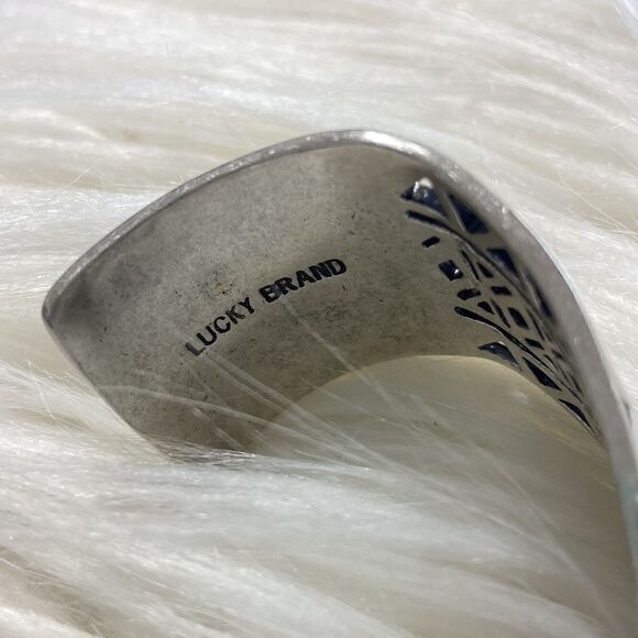 Lucky bracelet retail $55 - Picture 4 of 5